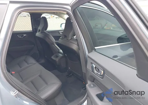 2022 Volvo Xc60 B5 Momentum from USA, damaged, VIN YV4L12DK1N1002632